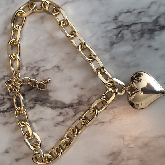 Chunky Heart Necklace Statement Necklace with Big Puffy Heart Gold Tone - Picture 11 of 11